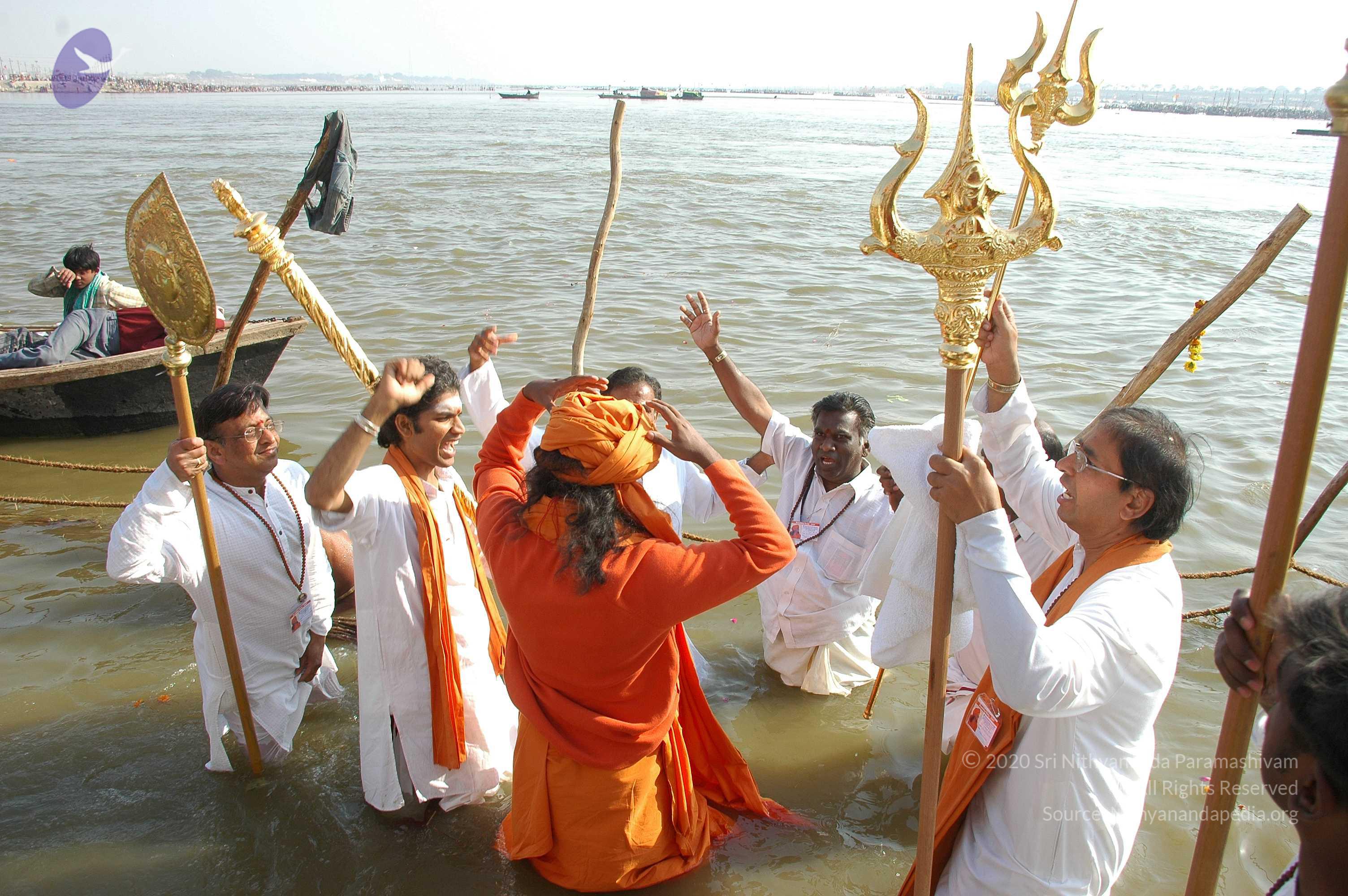 india-Ashram-Dic.30-31-1 -.05-06 392_CMP_WM